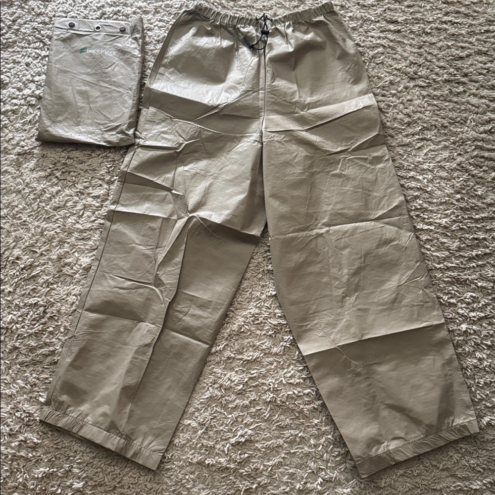 Frogg Toggs Pants 👖